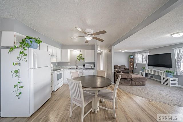 1530 Vernon Avenue, Blackfoot, ID 83221