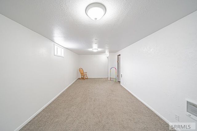 1530 Vernon Avenue, Blackfoot, ID 83221