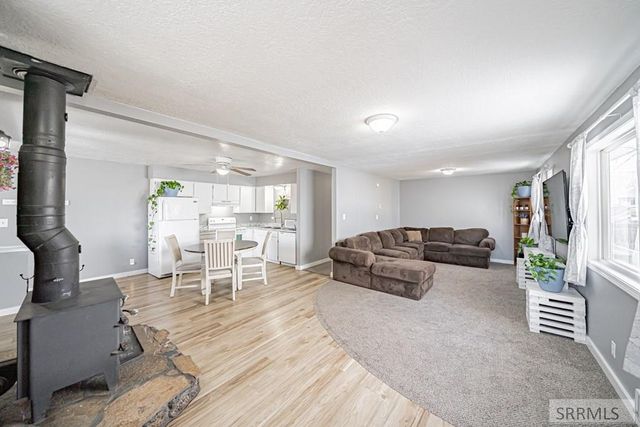 1530 Vernon Avenue, Blackfoot, ID 83221