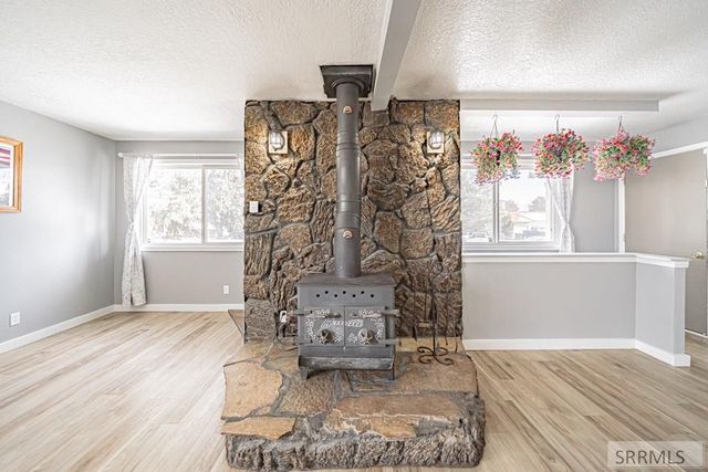 1530 Vernon Avenue, Blackfoot, ID 83221