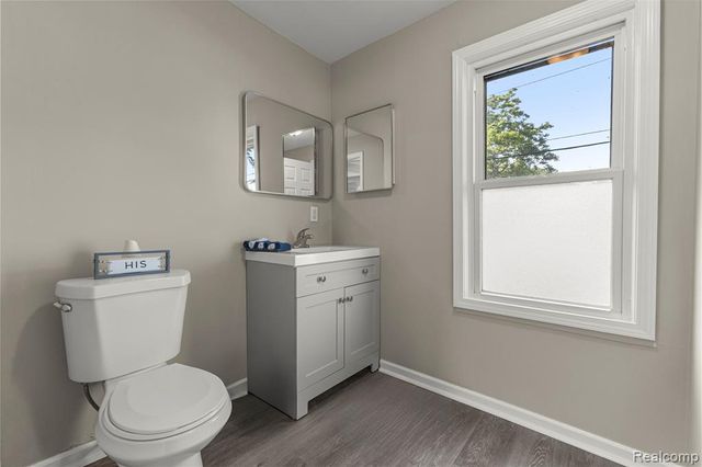 8279 Hugh Street, Westland, MI 48185