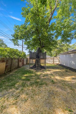 8279 Hugh Street, Westland, MI 48185