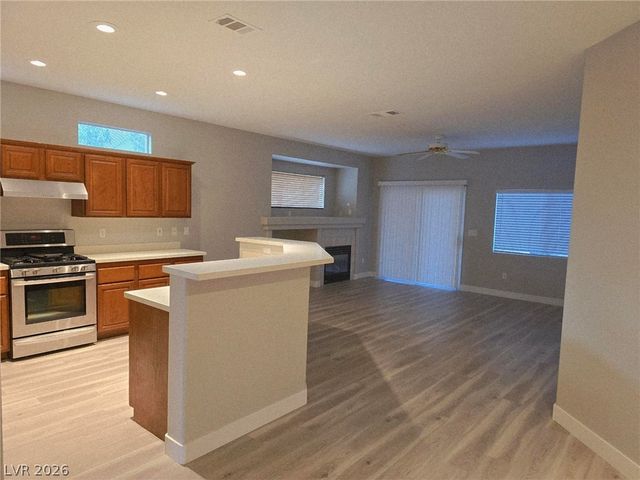 3212 Cambridge Hollows Court, Las Vegas, NV 89135