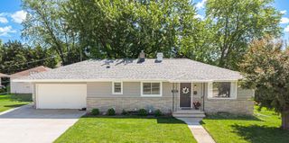 2514 N OWAISSA STREET, Appleton, WI 54911