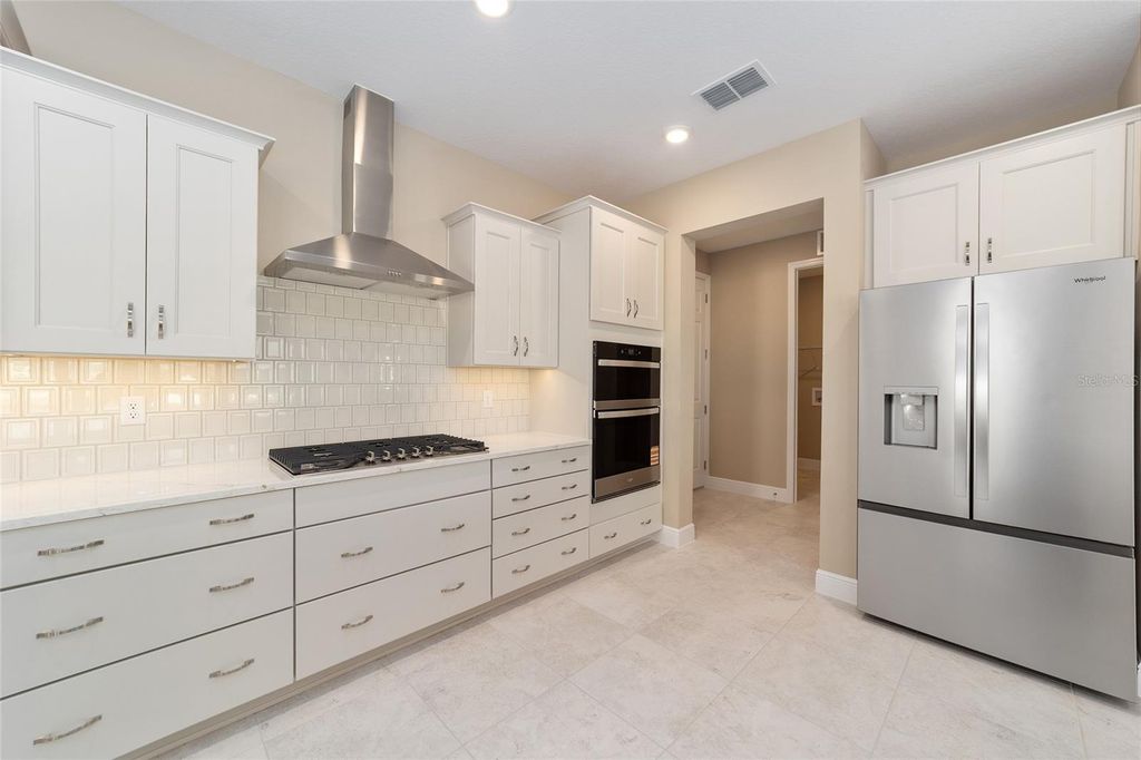 Image 23 of property listing at 10079 SW 82ND PLACE ROAD, Ocala, FL 34481