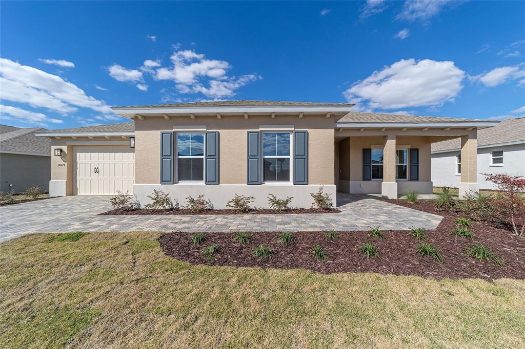 Image 4 of property listing at 10079 SW 82ND PLACE ROAD, Ocala, FL 34481