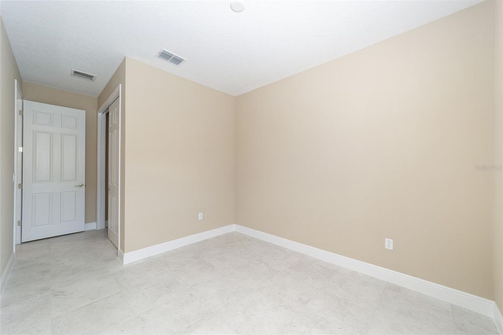 Image 32 of property listing at 10079 SW 82ND PLACE ROAD, Ocala, FL 34481