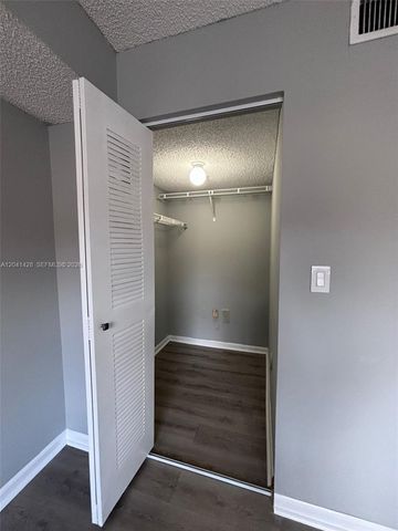 761 N Pine Island Road 203, Plantation, FL 33324
