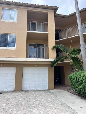 761 N Pine Island Road 203, Plantation, FL 33324