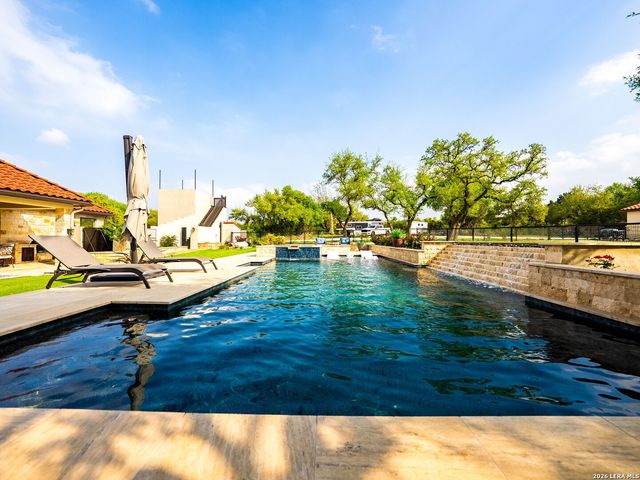 376 San Marcos Trail, New Braunfels, TX 78132