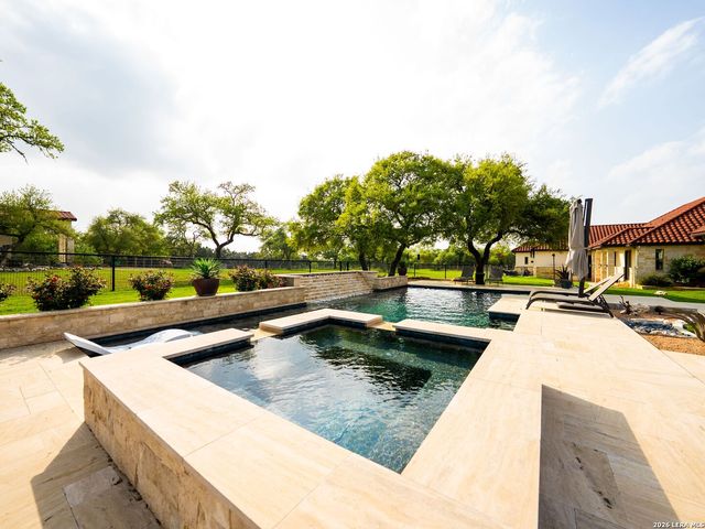 376 San Marcos Trail, New Braunfels, TX 78132