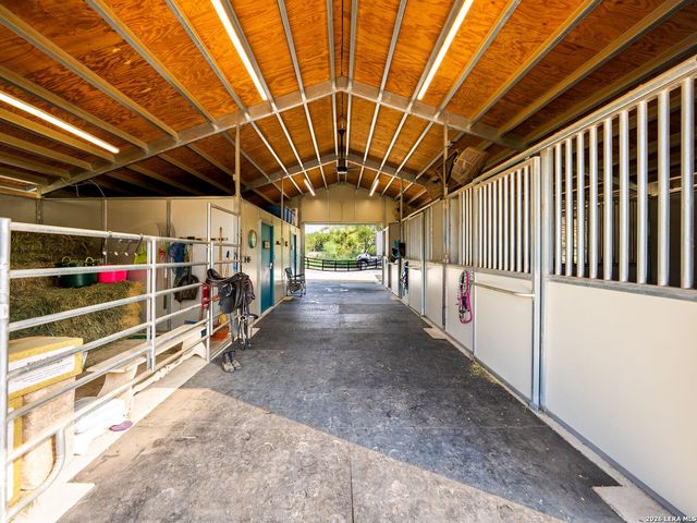 376 San Marcos Trail, New Braunfels, TX 78132