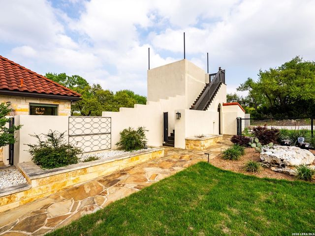 376 San Marcos Trail, New Braunfels, TX 78132