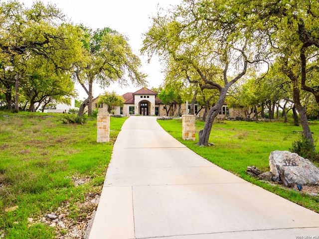 376 San Marcos Trail, New Braunfels, TX 78132