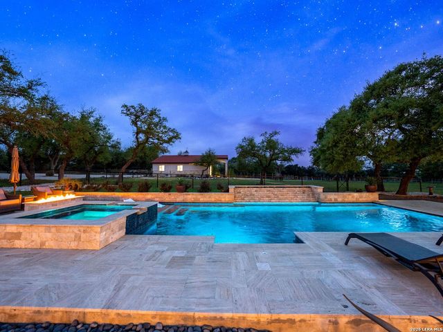 376 San Marcos Trail, New Braunfels, TX 78132