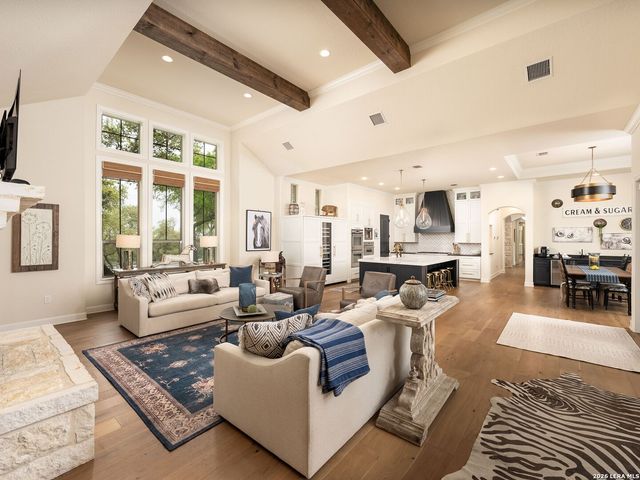 376 San Marcos Trail, New Braunfels, TX 78132