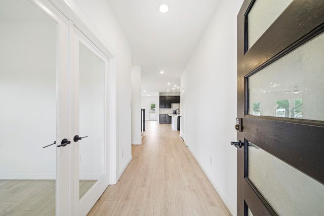 13132 Sorrento Bay Drive, Willis, TX 77318