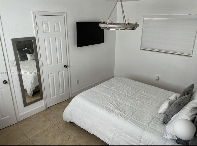 17831 NW 84th Court, Miami, FL 33015