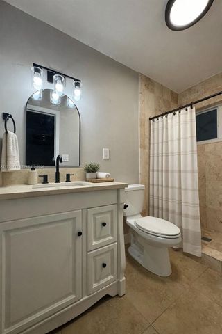 17831 NW 84th Court, Miami, FL 33015