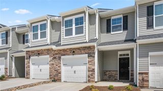 1258 Evelynnview Lane, Kernersville, NC 27284