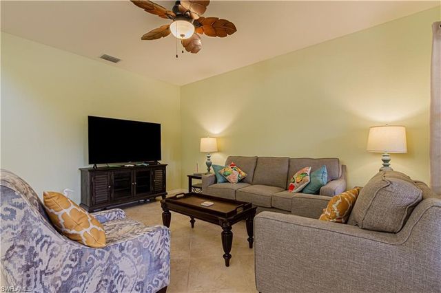 8753 Melosia ST 8206, Fort Myers, FL 33912