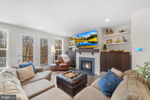 42240 GRAVES MOUNTAIN TER, Chantilly, VA 20152