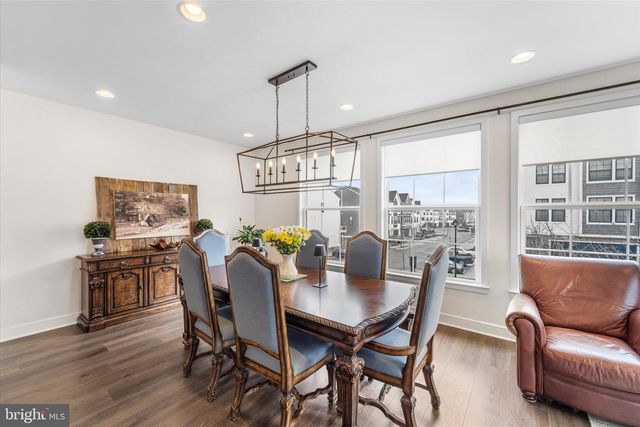 42240 GRAVES MOUNTAIN TER, Chantilly, VA 20152