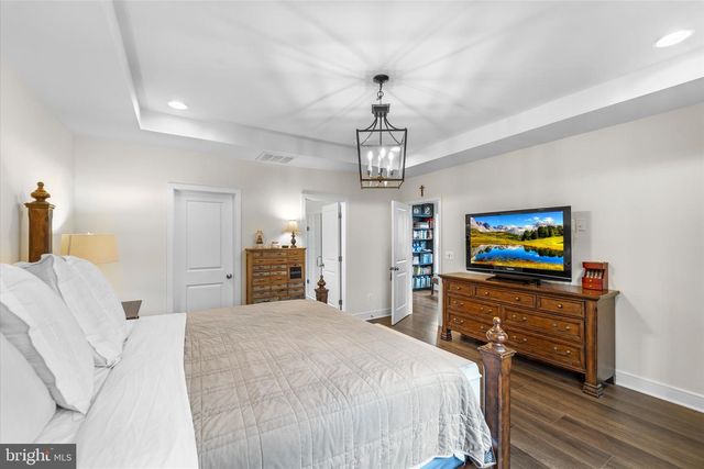 42240 GRAVES MOUNTAIN TER, Chantilly, VA 20152