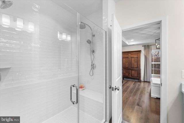 42240 GRAVES MOUNTAIN TER, Chantilly, VA 20152