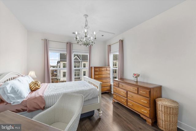 42240 GRAVES MOUNTAIN TER, Chantilly, VA 20152