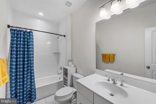 42240 GRAVES MOUNTAIN TER, Chantilly, VA 20152