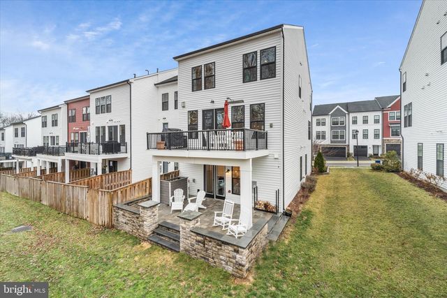 42240 GRAVES MOUNTAIN TER, Chantilly, VA 20152