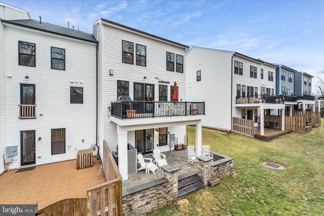 42240 GRAVES MOUNTAIN TER, Chantilly, VA 20152