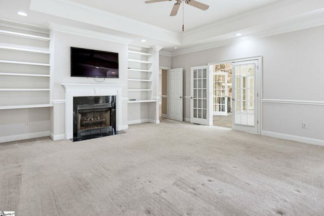 301 Glen Meadows Drive, Simpsonville, SC 29680