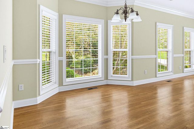 301 Glen Meadows Drive, Simpsonville, SC 29680