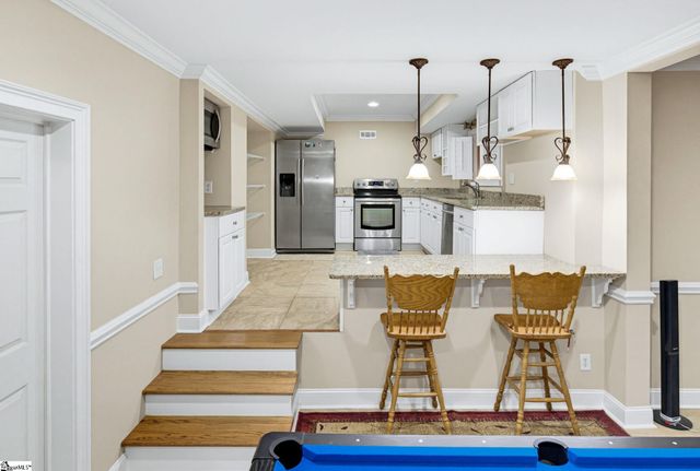 301 Glen Meadows Drive, Simpsonville, SC 29680
