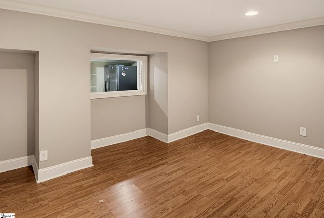 301 Glen Meadows Drive, Simpsonville, SC 29680