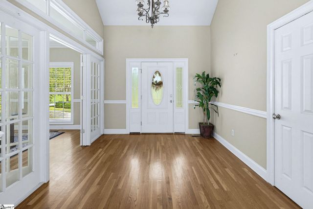 301 Glen Meadows Drive, Simpsonville, SC 29680