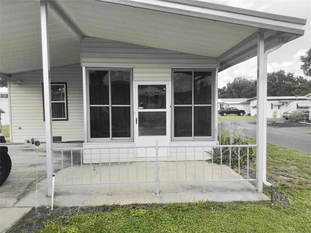 915 MARK ROAD, Leesburg, FL 34748