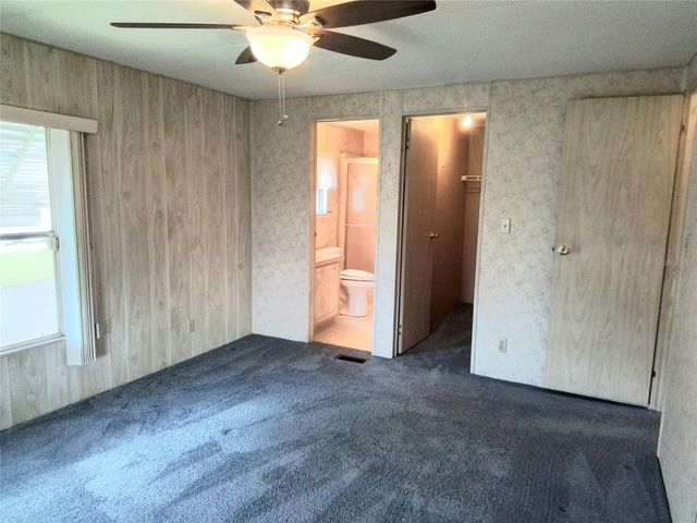 915 MARK ROAD, Leesburg, FL 34748