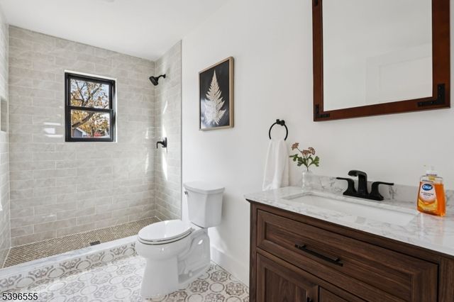 230 Pinehurst Ave, Scotch Plains Twp., NJ 07076