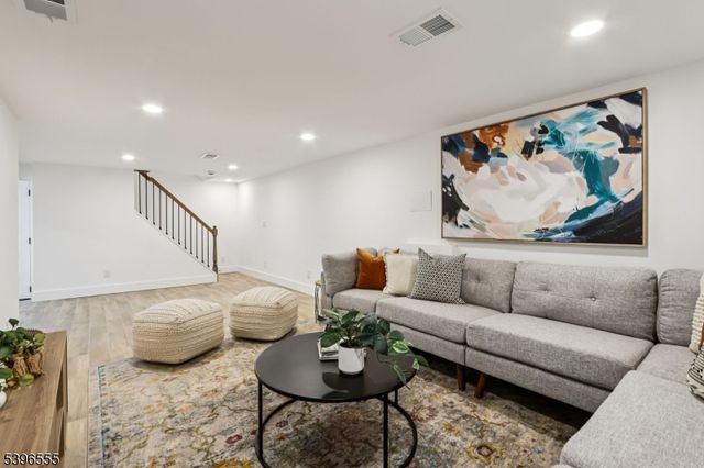 230 Pinehurst Ave, Scotch Plains Twp., NJ 07076