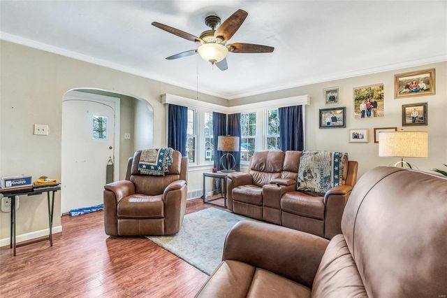 300 N 28th Street, Belleville, IL 62226