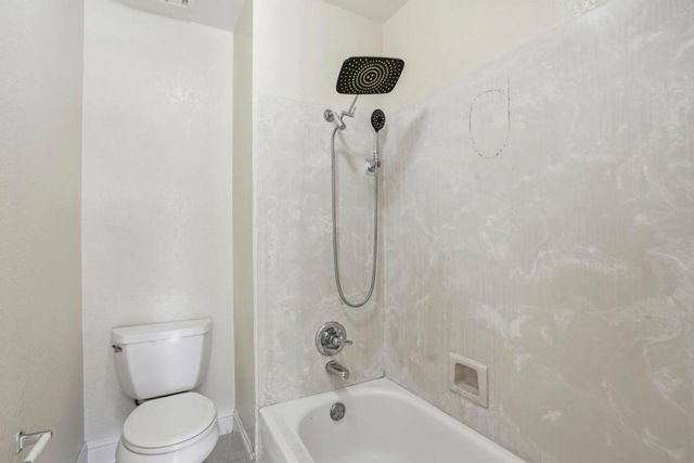 1391 Monument Boulevard 10, Concord, CA 94520