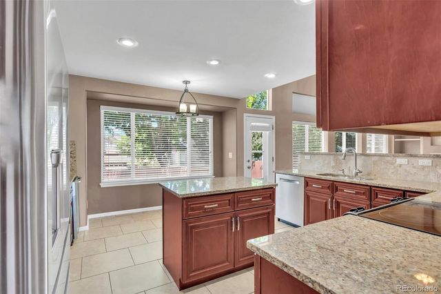 6096 S Shawnee Street, Aurora, CO 80015