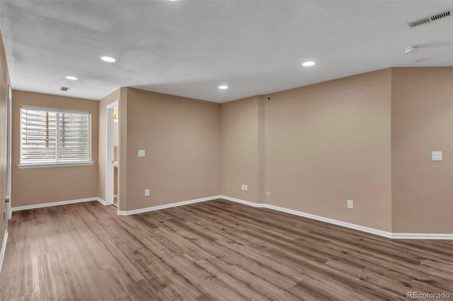 6096 S Shawnee Street, Aurora, CO 80015
