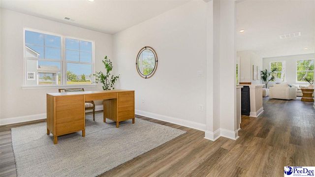 281 Bluff View Ln, Florence, SC 29505