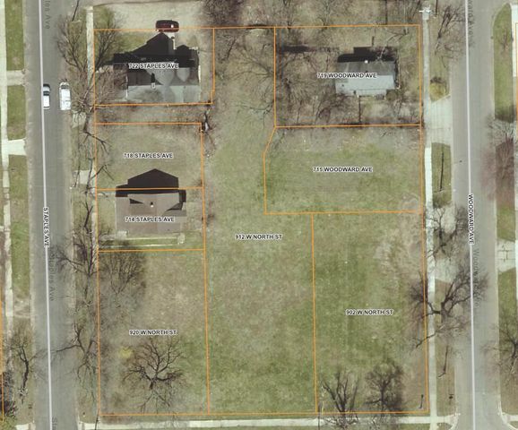 912 W North Street, Kalamazoo, MI 49007