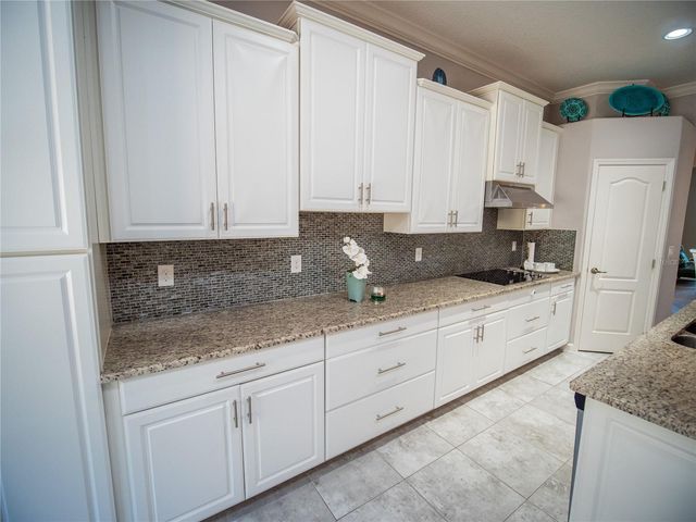 12831 COLONNADE CIRCLE, Clermont, FL 34711