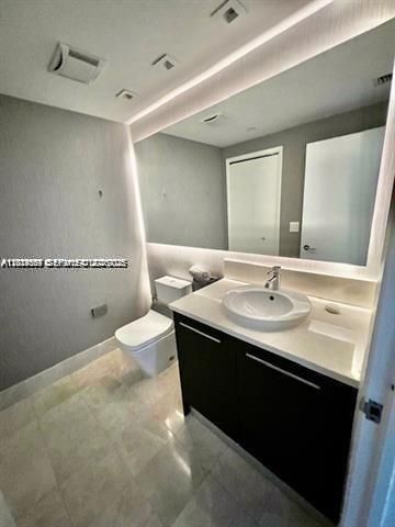 17121 Collins Ave 1003, Sunny Isles Beach, FL 33160